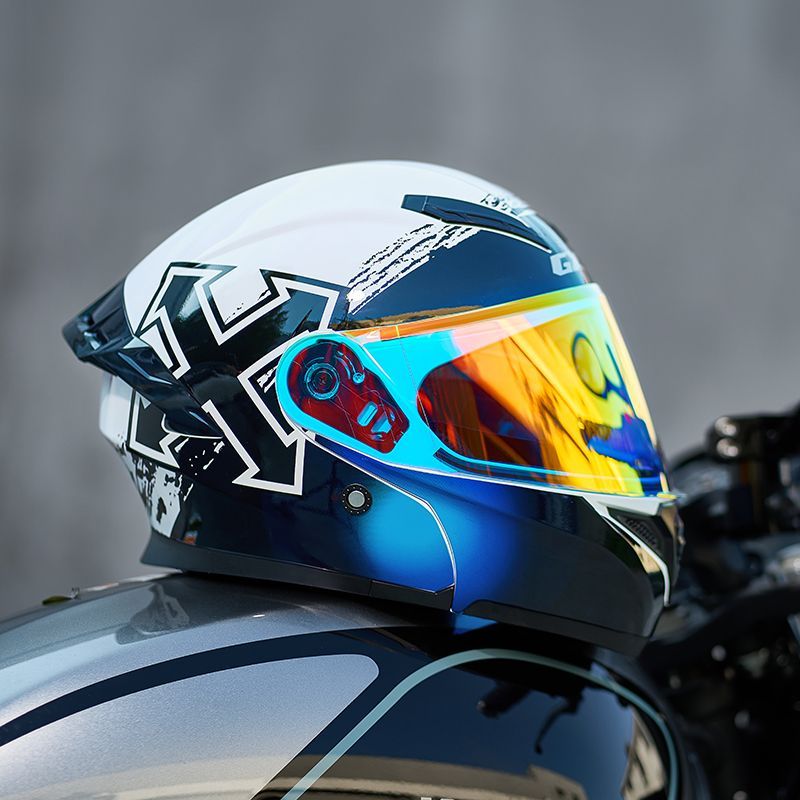 หมวกกันน็อคเต็มใบได้รับการรับร - Motorcycle Gear For Woman บทวิจารณ์และราคา